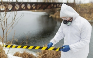 How Does Zkl Asbestos Perform Asbestos Removal in Albion?